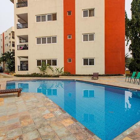 Accra Fine Suites - Holi Flats Airport Residential Екстер'єр фото
